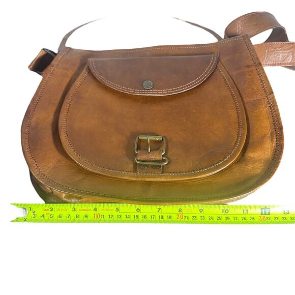 Tan Leather Saddle Crossbody Bag Flap Buckle Closure Western Style handmade - Picture 12 of 14